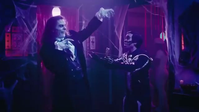 Twix — Halloween - There's More-errr
