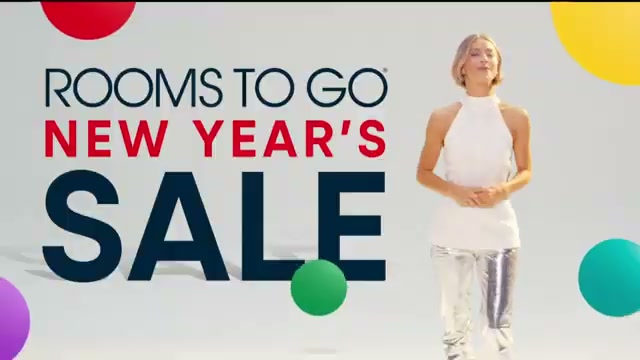 Rooms To Go — New Year's Sale with Julianne Hough