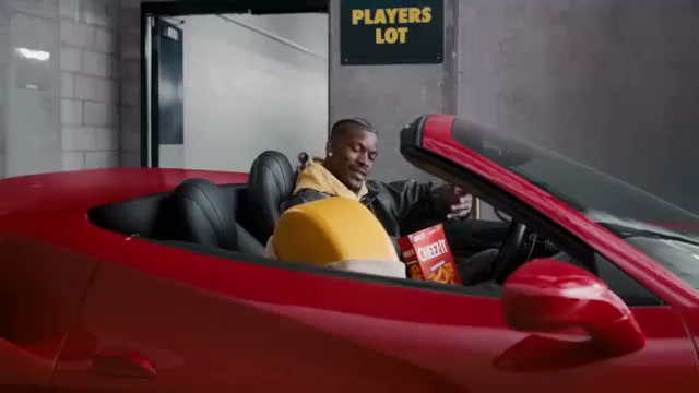 Cheez-It — Lesson #3: Tunnel Walk feat. Jimmy Butler