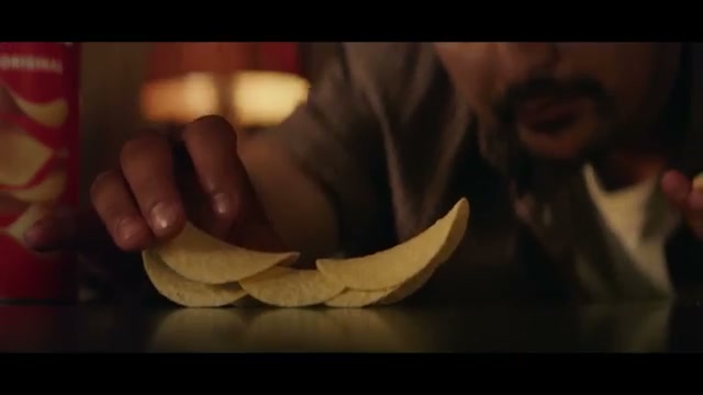 Pringles — Crisp Crush